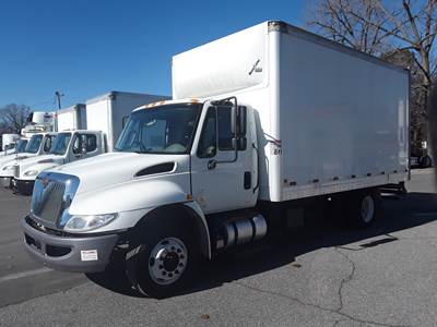 International 4300LP 16 ft Box Truck - 240HP, 6 Speed Automatic, Swing Door