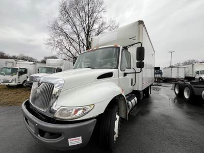 International 4300LP 16 ft Box Truck - 240HP, 6 Speed Automatic, Swing Door
