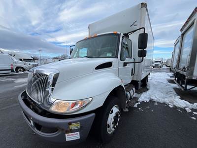 International 4300LP 16 ft Box Truck - 240HP, 6 Speed Automatic, Swing Door