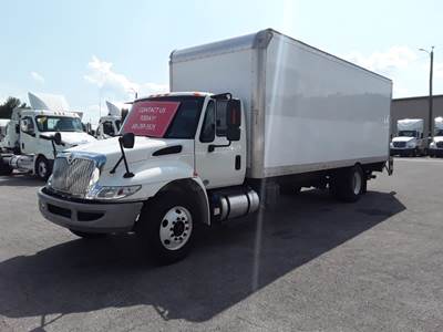International 4300LP 24 ft Box Truck - 240HP, 6 Speed Automatic, Roll up Door, Liftgate