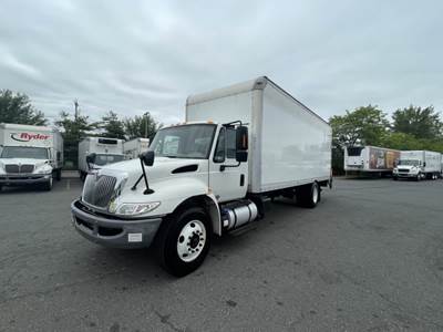 International 4300LP 24 ft Box Truck - 240HP, 6 Speed Automatic, Roll up Door, Liftgate