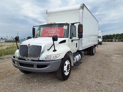 International 4300LP 24 ft Box Truck - 240HP, 6 Speed Automatic, Roll up Door, Liftgate