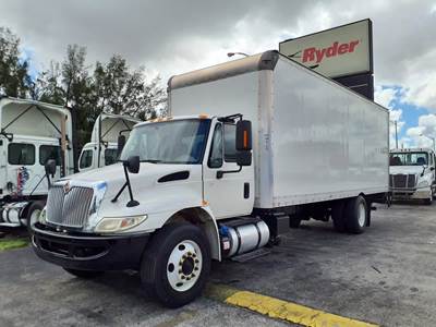 International 4300LP 24 ft Box Truck - 240HP, 6 Speed Automatic, Roll up Door, Liftgate