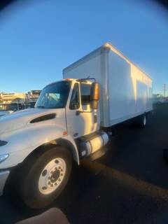 International 4300LP 24 ft Box Truck - 240HP, 6 Speed Automatic, Roll up Door, Liftgate