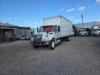 International 4300LP 24 ft Box Truck - 240HP, 6 Speed Automatic, Roll up Door, Liftgate