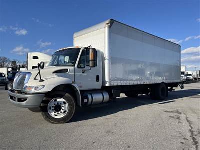 International 4300LP 24 ft Box Truck - 240HP, 6 Speed Automatic, Roll up Door, Liftgate