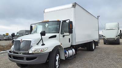 International 4300LP 24 ft Box Truck - 240HP, 6 Speed Automatic, Roll up Door, Liftgate