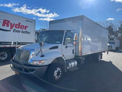 International 4300M7/LP (4X2) 22 ft Box Truck - 240HP, 5 Speed Automatic, Swing Door, Liftgate