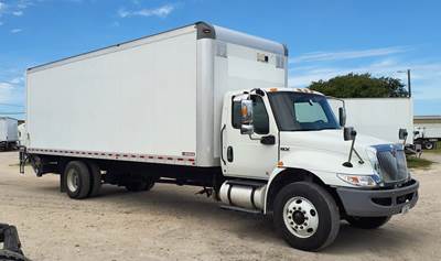 International MV607 26 ft Box Truck - 240HP, 6 Speed Automatic, Roll up Door, Liftgate