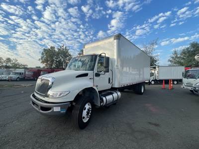 International MV607 24 ft Box Truck - 280HP, 6 Speed Automatic, Roll up Door