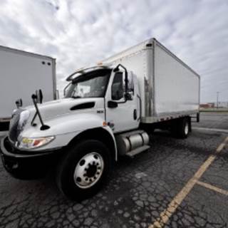 International MV607 20 ft Box Truck - 325HP, 6 Speed Automatic, Roll up Door