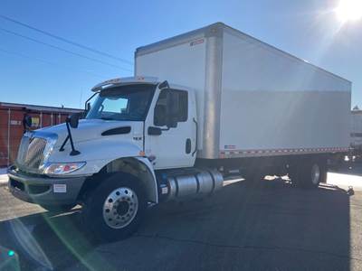 International MV607 26 ft Box Truck - 240HP, 6 Speed Automatic, Roll up Door, Liftgate
