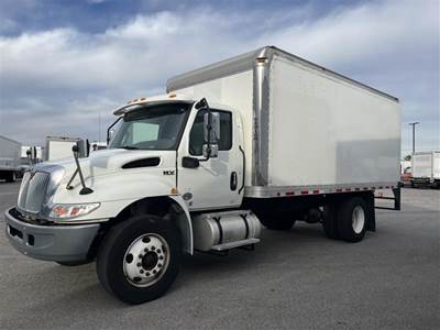 International MV607 18 ft Box Truck - 260HP, 6 Speed Automatic, Roll up Door