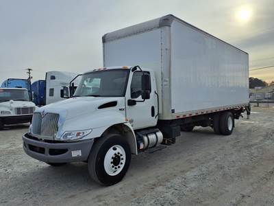 International MV607 26 ft Box Truck - 240HP, 6 Speed Automatic, Roll up Door, Liftgate