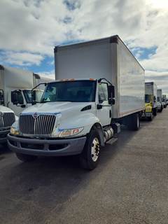 International MV607 26 ft Box Truck - 240HP, 6 Speed Automatic, Roll up Door, Liftgate