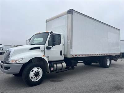 International MV607 26 ft Box Truck - 240HP, 6 Speed Automatic, Roll up Door, Liftgate