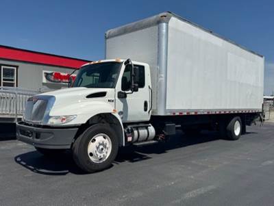 International MV607 26 ft Box Truck - 240HP, 6 Speed Automatic, Roll up Door, Liftgate