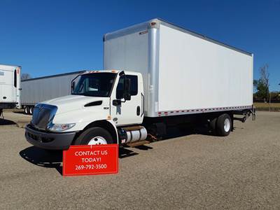 International MV607 26 ft Box Truck - 280HP, 6 Speed Automatic, Roll up Door, Liftgate