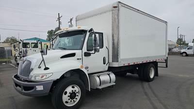International MV607 18 ft Box Truck - 325HP, 6 Speed Automatic, Roll up Door