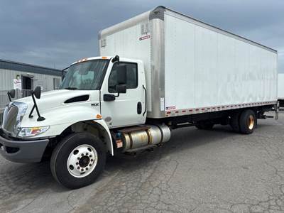 International MV607 28 ft Box Truck - 240HP, 6 Speed Automatic, Roll up Door, Liftgate