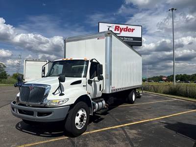 International MV607 24 ft Box Truck - 280HP, 6 Speed Automatic, Roll up Door, Liftgate