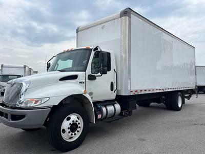 International MV607 26 ft Box Truck - 240HP, 6 Speed Automatic, Roll up Door, Liftgate