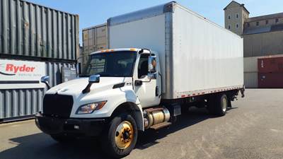 International MV607 26 ft Box Truck - 240HP, 6 Speed Automatic, Roll up Door, Liftgate