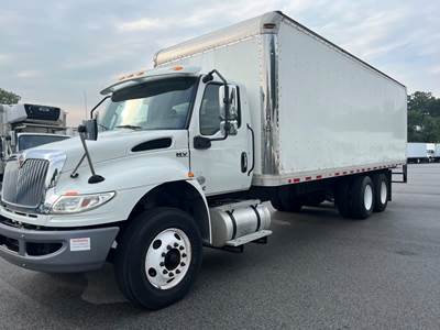 International MV607 26 ft Box Truck - 330HP, 6 Speed Automatic, Roll up Door