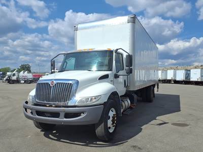 International MV607 26 ft Box Truck - 240HP, 6 Speed Automatic, Roll up Door, Liftgate