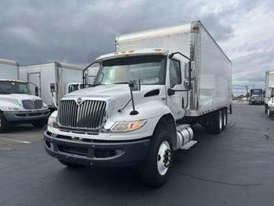 International MV607 26 ft Box Truck - 330HP, 6 Speed Automatic, Roll up Door