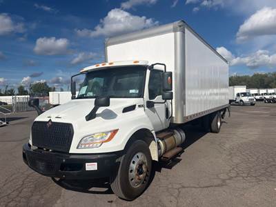 International MV607 26 ft Box Truck - 240HP, 6 Speed Automatic, Roll up Door, Liftgate