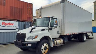 International MV607 26 ft Box Truck - 240HP, 6 Speed Automatic, Roll up Door, Liftgate