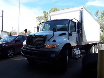 International MV607 24 ft Box Truck - 330HP, 6 Speed Automatic, Roll up Door