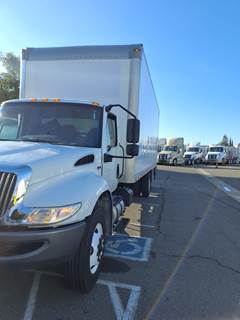 International MV607 26 ft Box Truck - 240HP, 6 Speed Automatic, Roll up Door, Liftgate