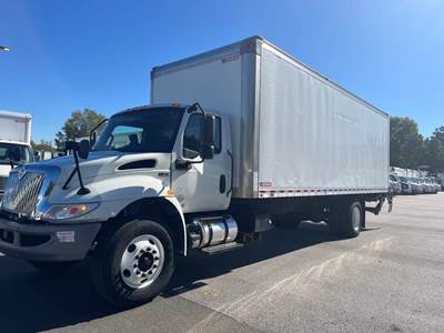 International MV607 26 ft Box Truck - 240HP, 6 Speed Automatic, Roll up Door, Liftgate