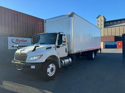 International MV607 26 ft Box Truck - 240HP, 6 Speed Automatic, Roll up Door, Liftgate