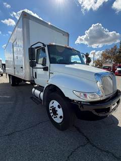 International MV607 26 ft Box Truck - 240HP, 6 Speed Automatic, Roll up Door, Liftgate