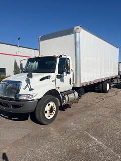 International MV607 26 ft Box Truck - 240HP, 6 Speed Automatic, Roll up Door, Liftgate