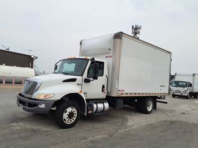 International MV607LP 16 ft Box Truck - 240HP, 6 Speed Automatic, Swing Door