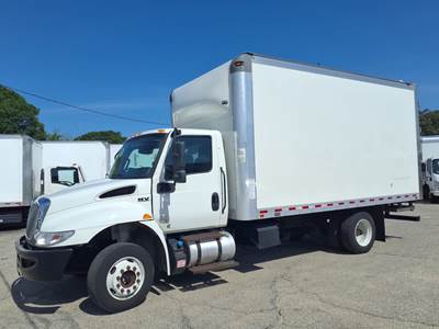 International MV607LP 16 ft Box Truck - 240HP, 6 Speed Automatic, Swing Door