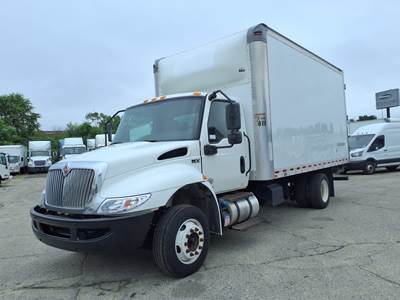 International MV607LP 16 ft Box Truck - 240HP, 6 Speed Automatic, Swing Door