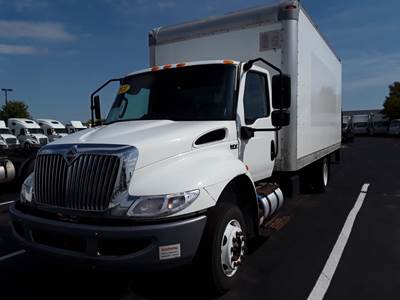 International MV607LP 18 ft Box Truck - 240HP, 6 Speed Automatic, Roll up Door