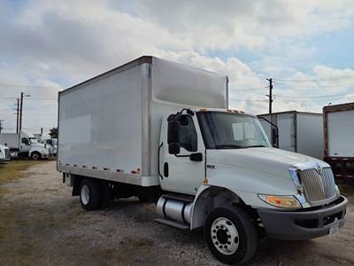 International MV607LP 16 ft Box Truck - 240HP, 6 Speed Automatic, Swing Door