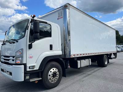 Isuzu FTR 28 ft Box Truck - 215HP, 6 Speed Automatic, Roll up Door, Liftgate