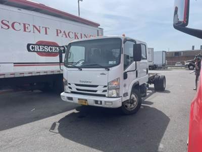 Isuzu NPR Box Truck - 215HP, 6 Speed Automatic