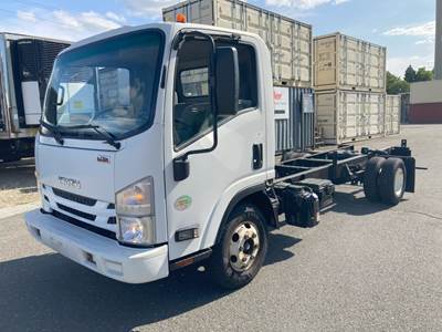 Isuzu NPR HD Box Truck - 215HP, 6 Speed Automatic