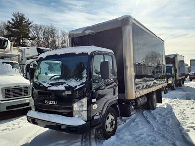 Isuzu NQR 16 ft Box Truck - 215HP, 6 Speed Automatic, Roll up Door, Liftgate
