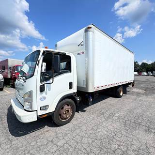 Isuzu NRR 20 ft Box Truck - 215HP, 6 Speed Automatic, Roll up Door, Liftgate