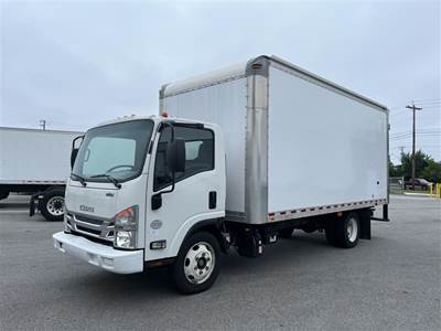 Isuzu NRR 18 ft Box Truck - 215HP, 6 Speed Automatic, Roll up Door