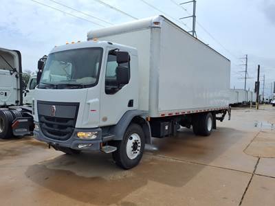 Kenworth K270 26 ft Box Truck - 250HP, 6 Speed Automatic, Roll up Door, Liftgate